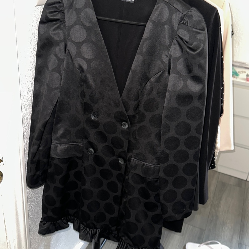 Polka dot Zara dress. Mini